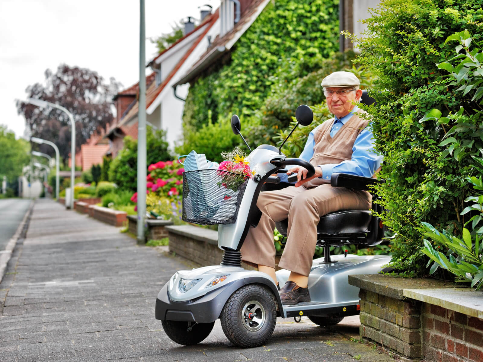 Wie hoch wird der Preis für Elektromobile für Senioren im Jahr 2026 sein? Wo kann ich einen preiswerten und langlebigen Elektromobil kaufen?